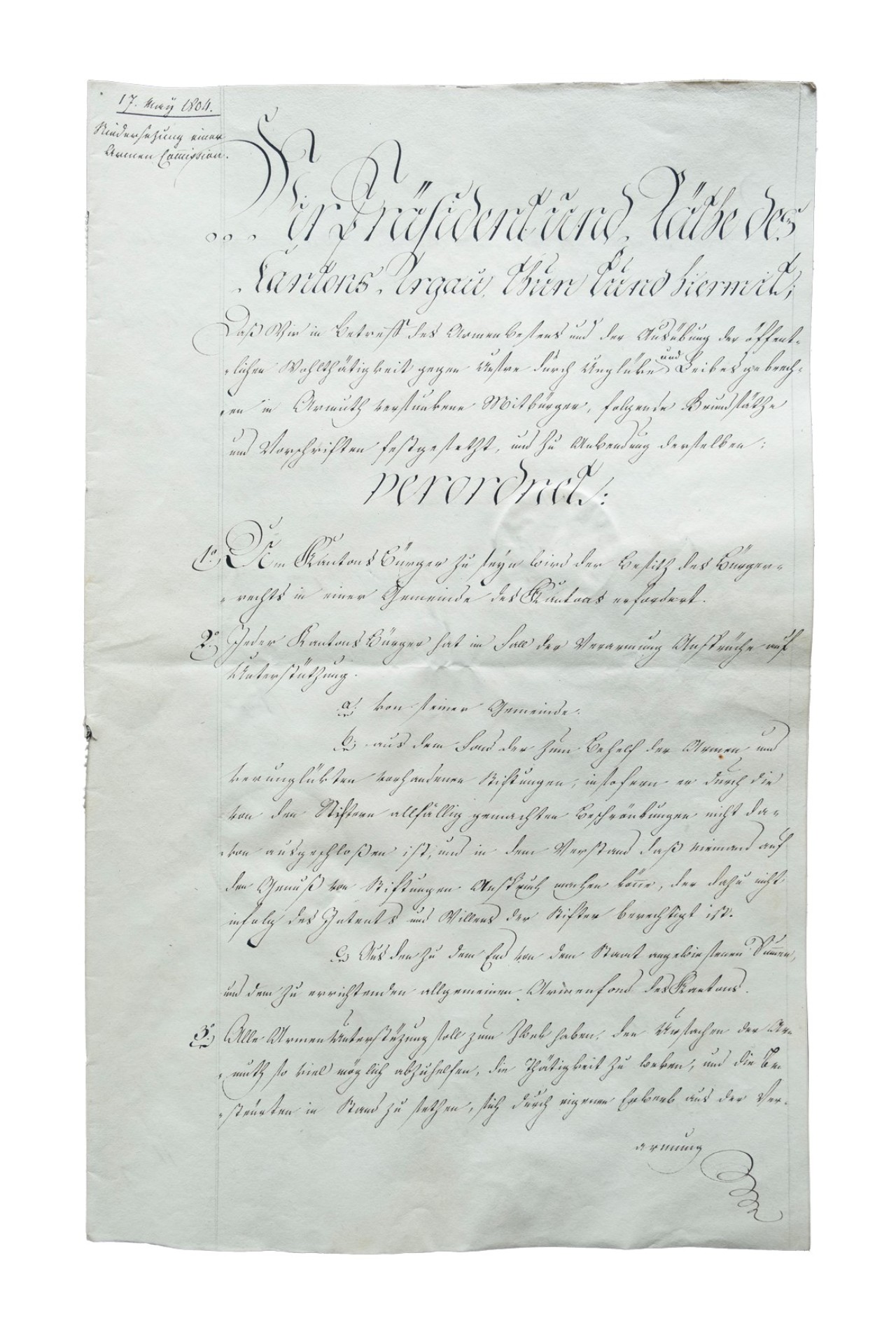 Das erste Armengesetz befindet sich auf einem fünfseitigen Dokument, welches mit Feder von Hand in Kurrentschrift festgehalten ist. Dieses Bild zeigt die erste Seite.