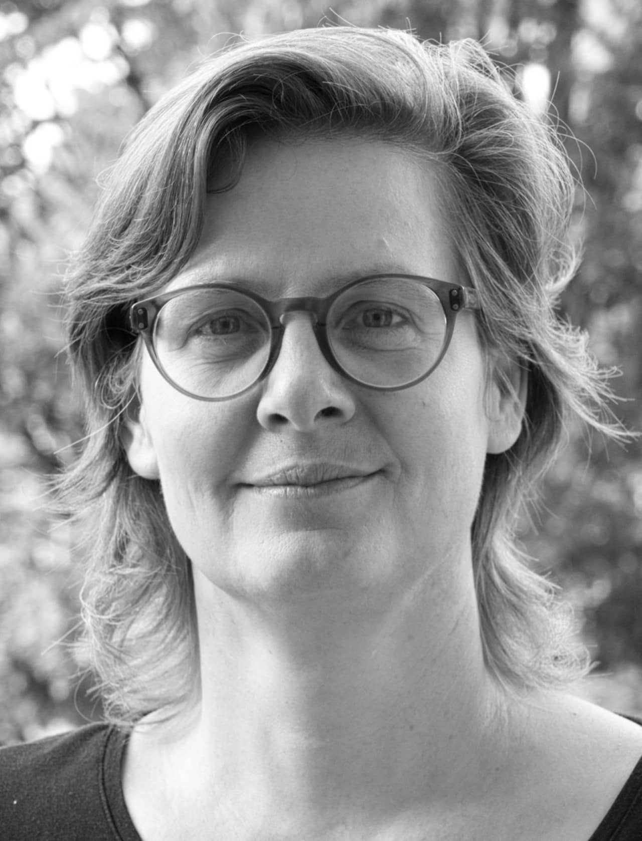 Schwarz-weiss Porträt von Marie-Christine Kamke.