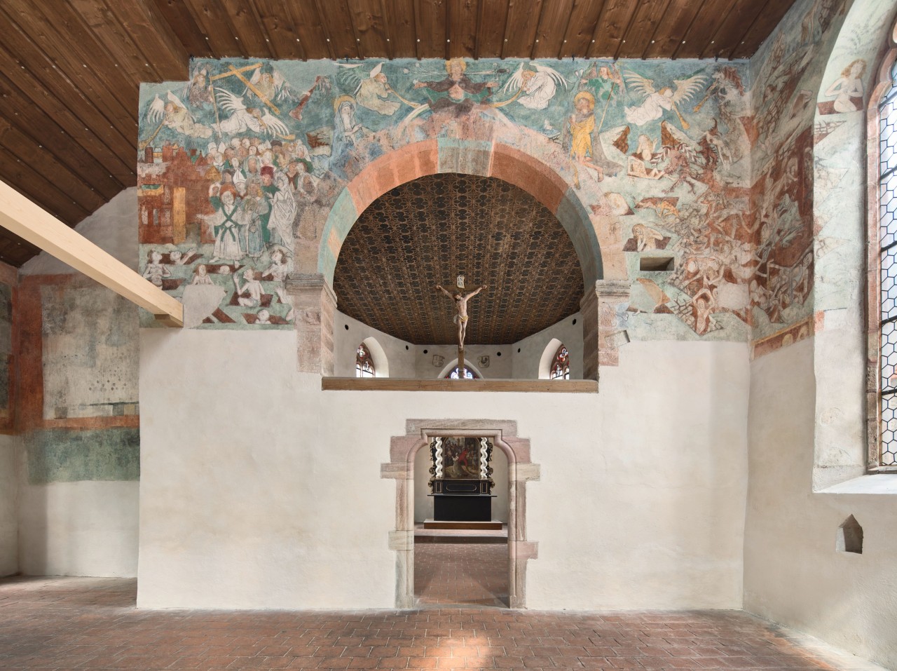 Rheinfelden, Chorbogenwand der Johanniterkapelle mit der Darstellung des Jüngsten Gerichts.