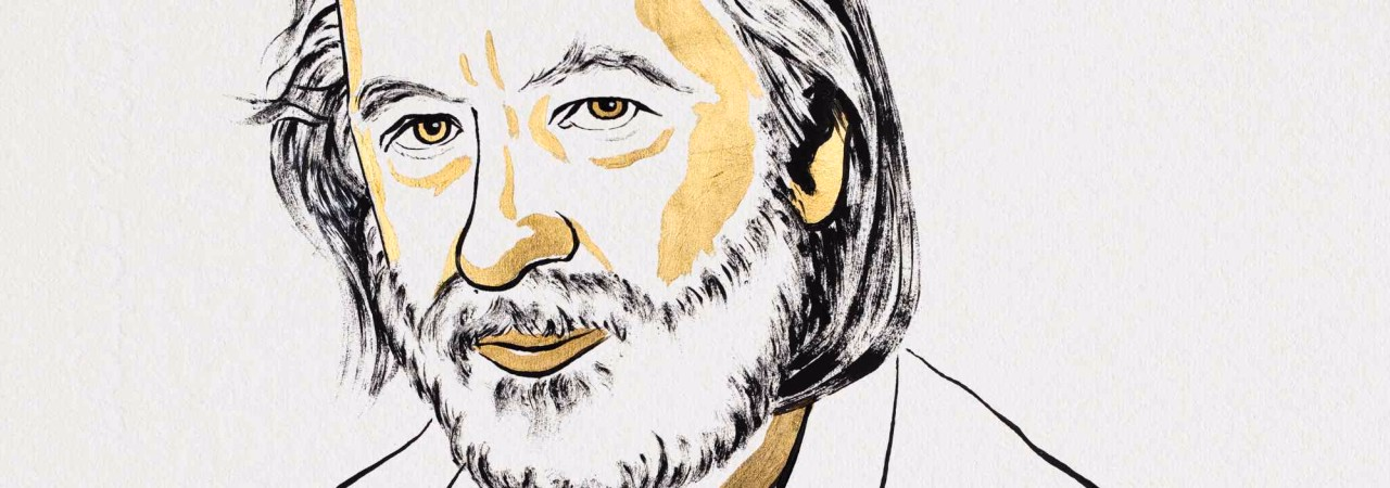 Illustration eines älteren Mannes mit Bart, längeren Haaren und Sacko.