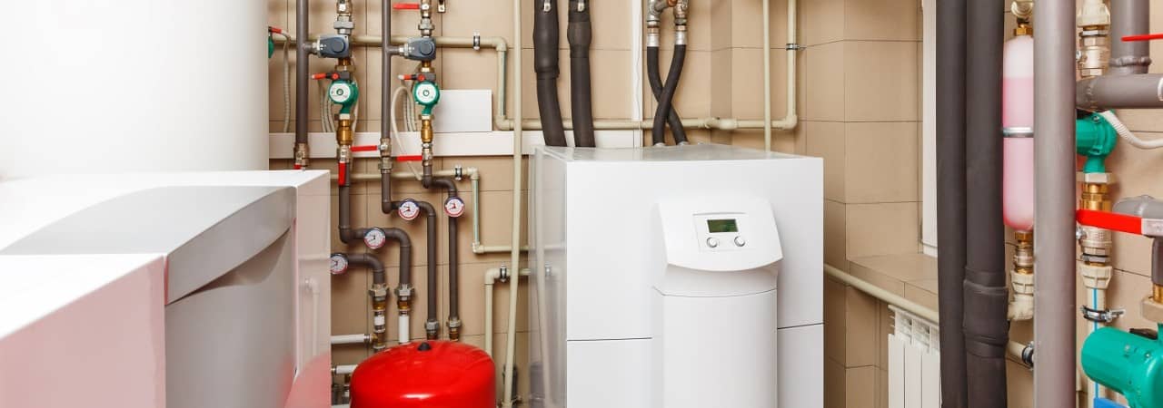 Heizungskeller mit Wärmepumpe