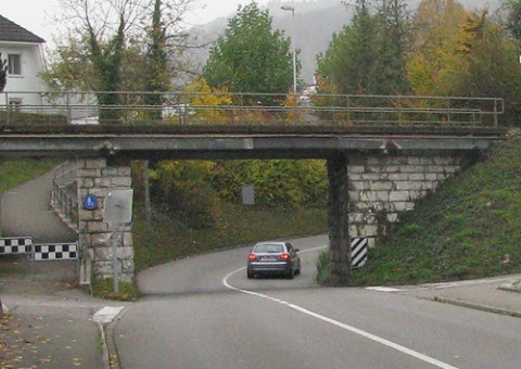 Foto der bestehenden SBB-Brücke, die saniert werden muss