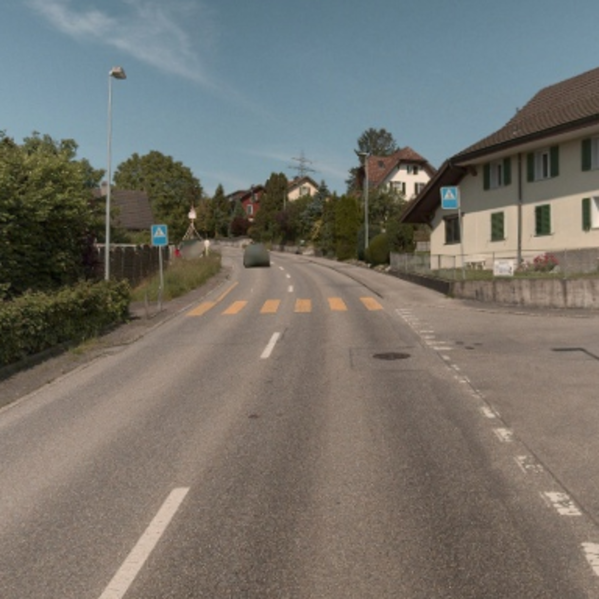 Sicht auf die bestehende Fussgängerquerung auf Höhe Kisperstrasse