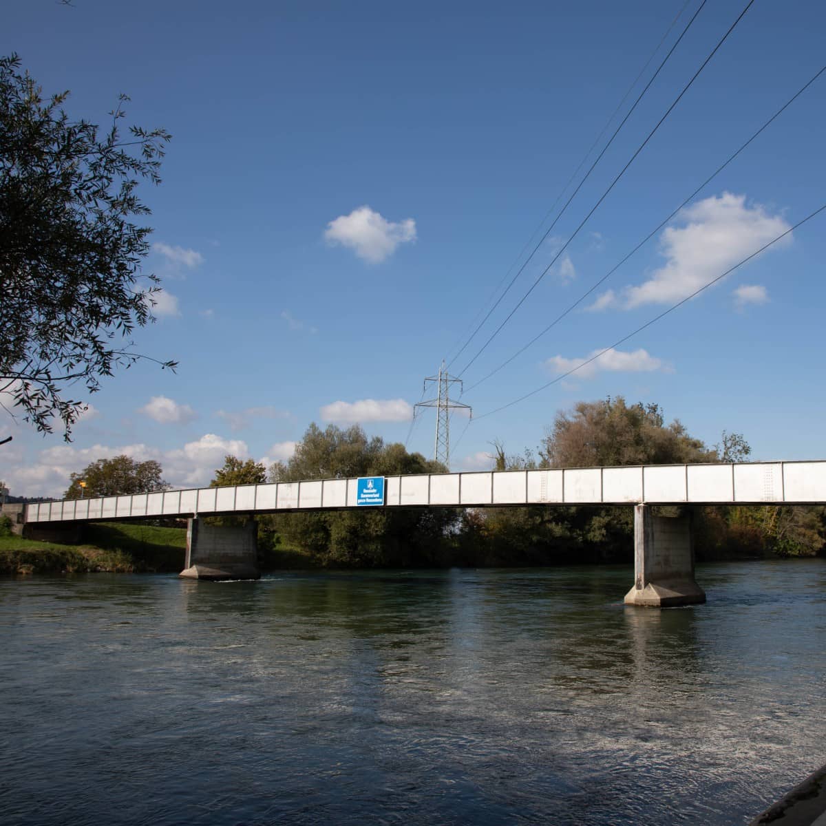 Bestehende Brücke, Blickrichtung auf Seite Kanton Zug 