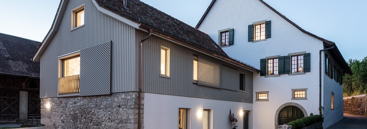 Slider: NjUwOTgzNg Bild 61