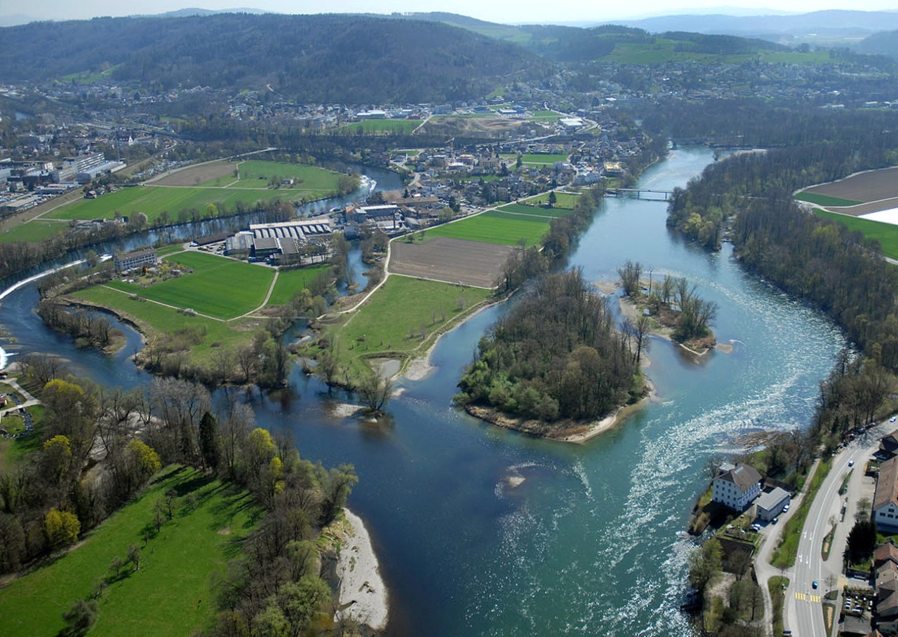 Luftaufnahme des Wasserschloss bei Brugg