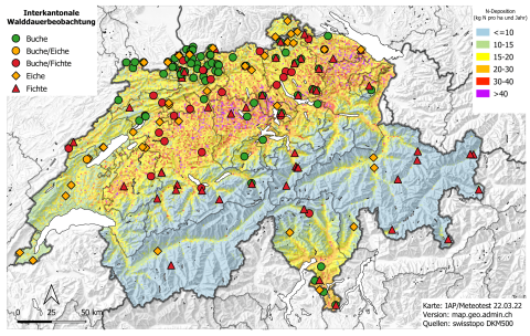 Karte mit den Standorten der Interkantonalen Walddauerbeobachtung im 2021 und der berechneten Stickstoffdeposition im Jahr 2015.