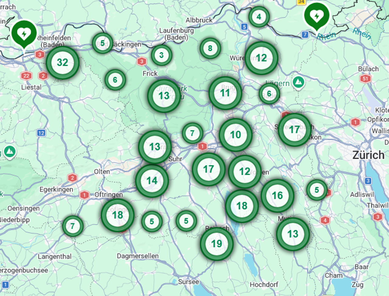 Karte des Kantons Aargau mit der Anzahl AED in verschiedenen Regionen.