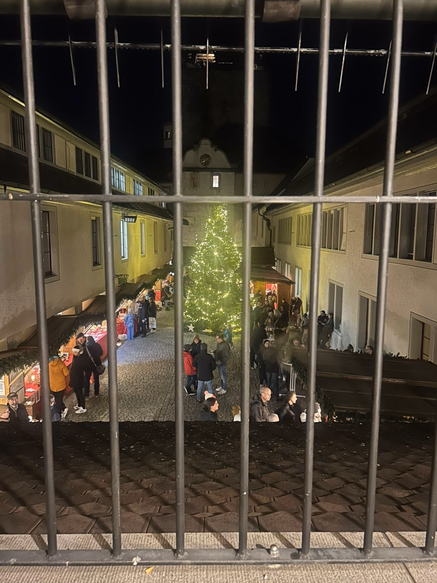 Paradeplatz_bei_Nacht.