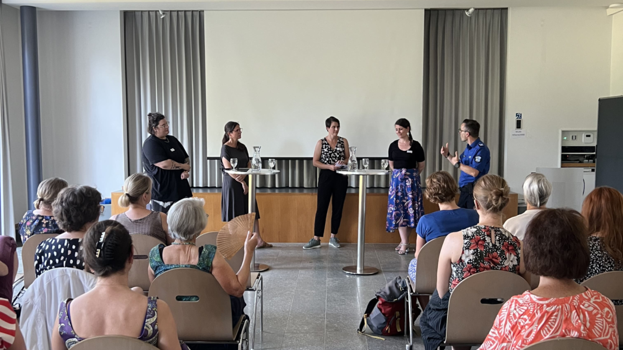 Podiumsdiskussion.