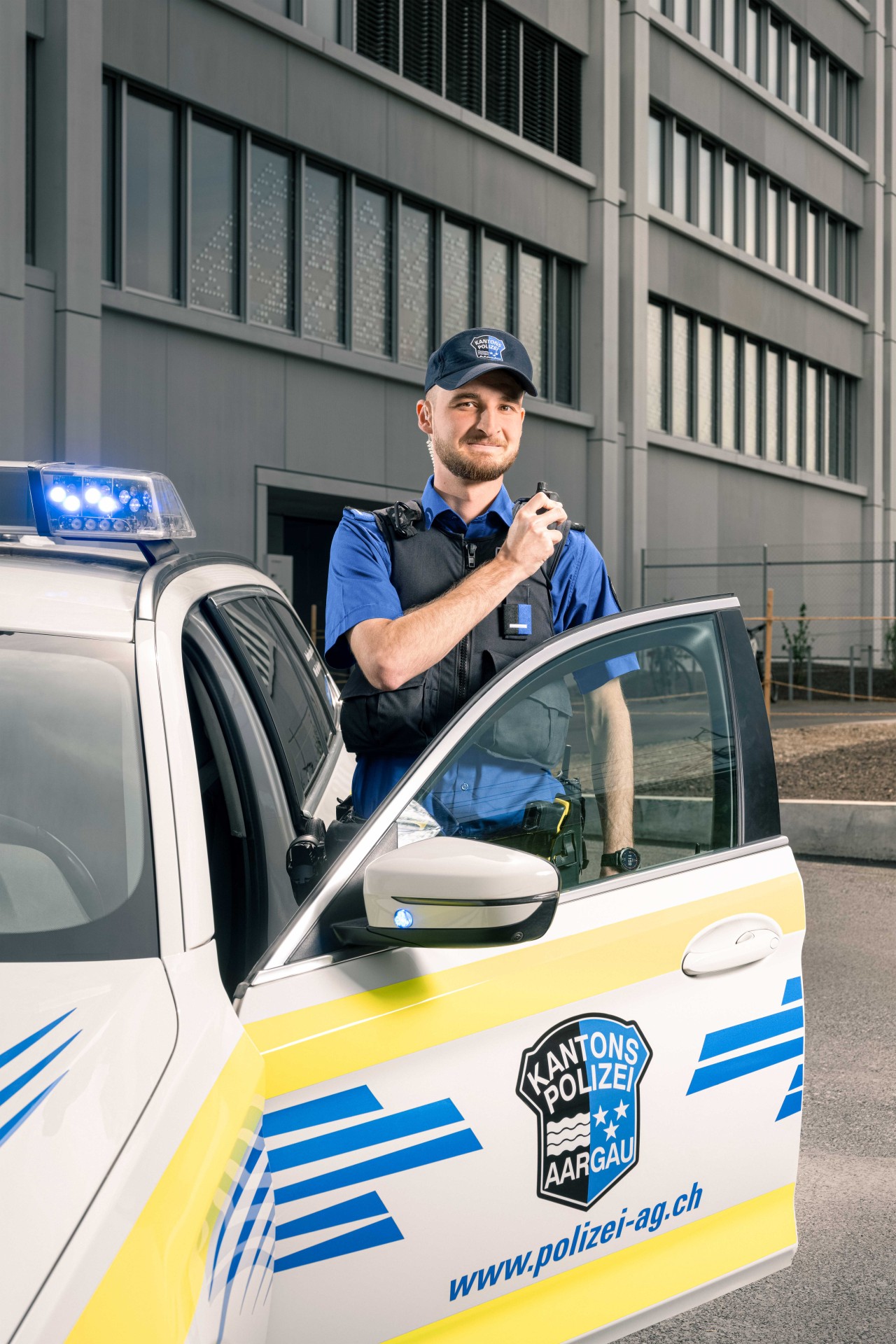 Polizist, Kantonsspital, Kantonspolizei.