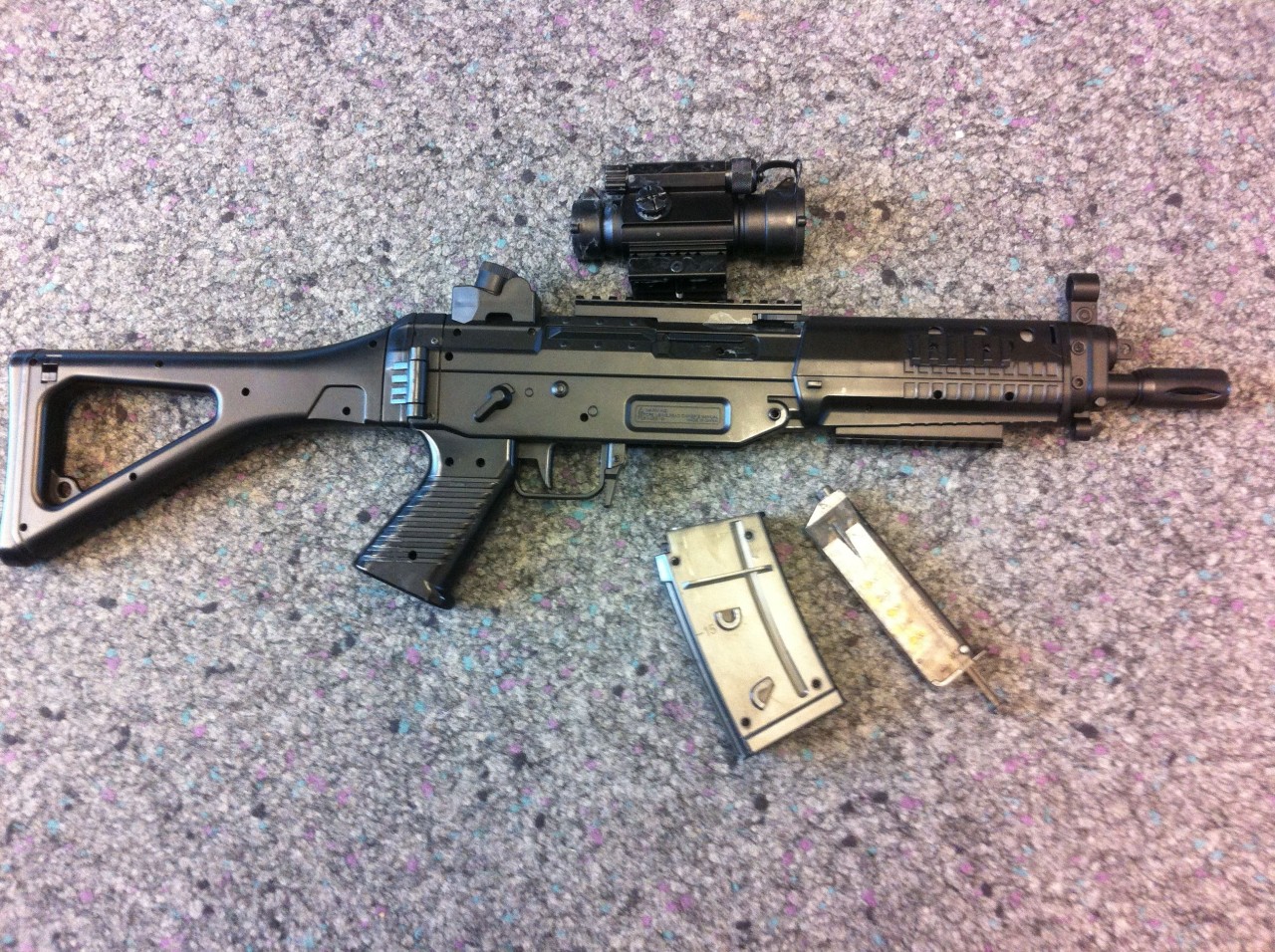 In Wohlen sichergestellte verbotene Softair-Waffe