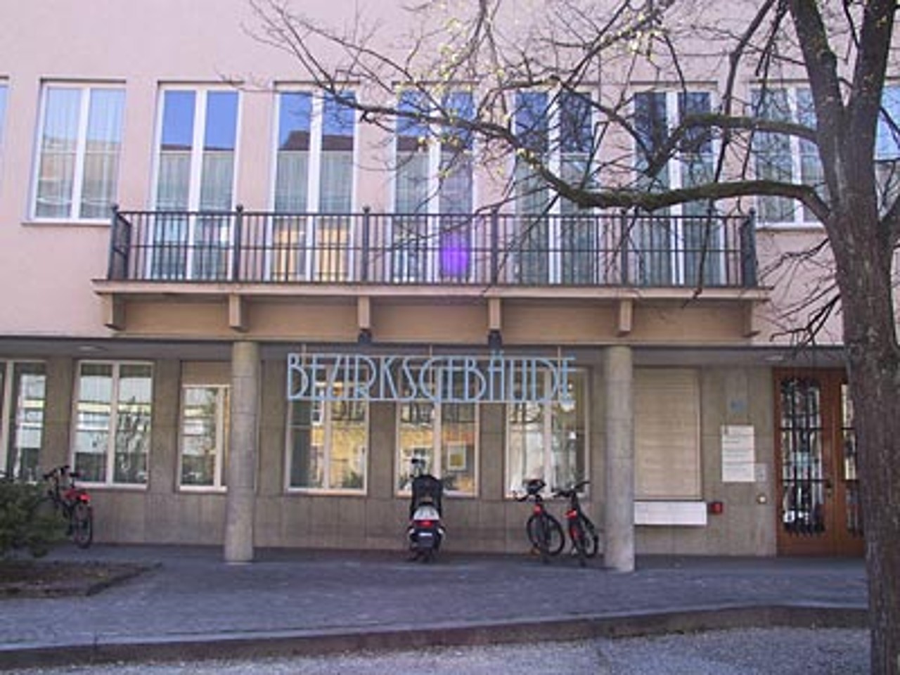 Bezirksgericht Lenzburg von aussen