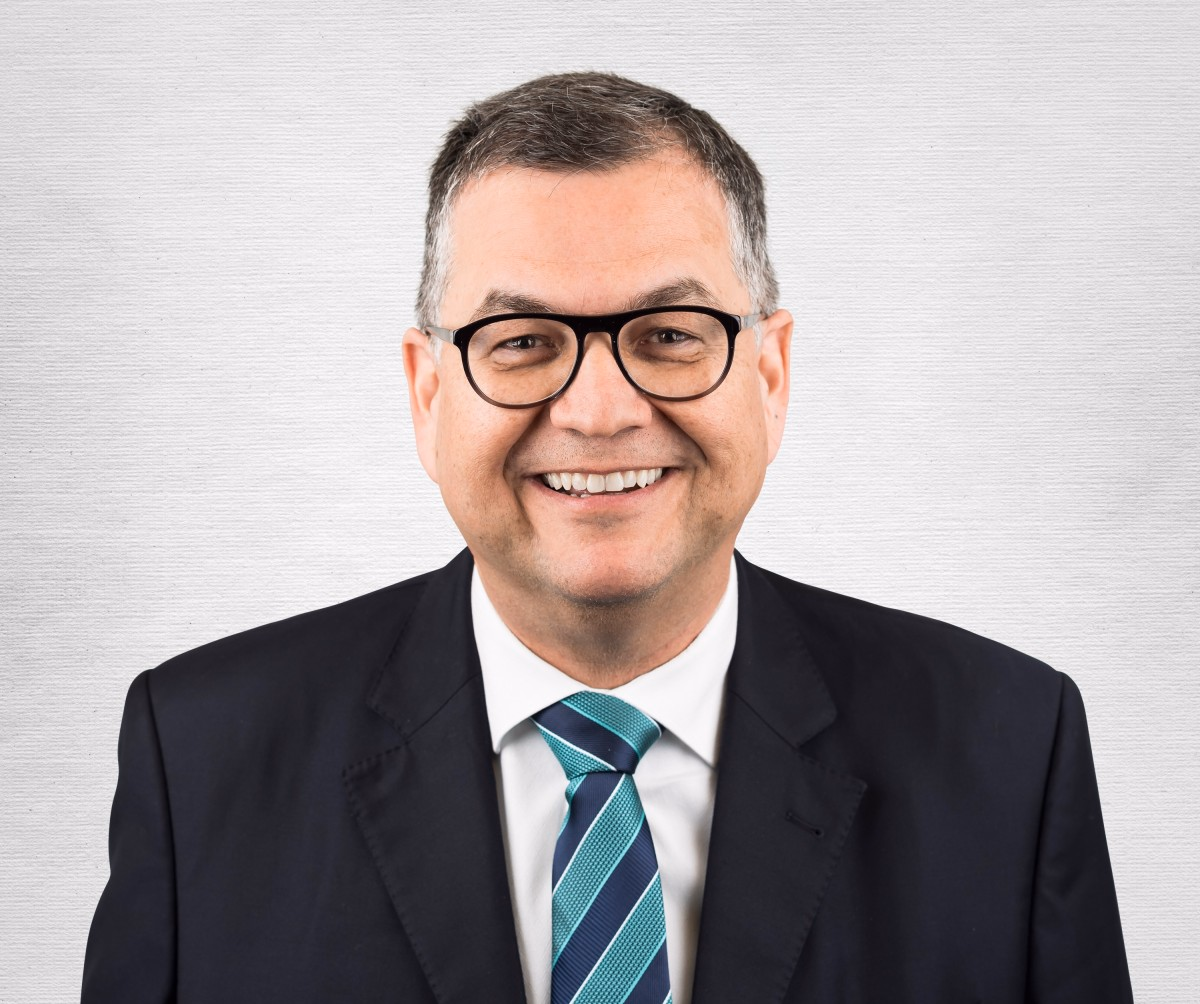 Portraitbild von Christoph Schenk