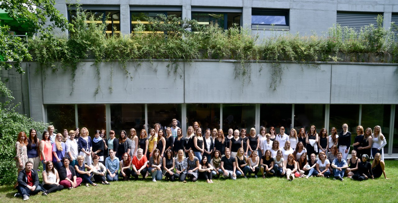 Die Diplomandinnen und Diplomanden der Studiengänge Pflege HF, F13 und F14-2