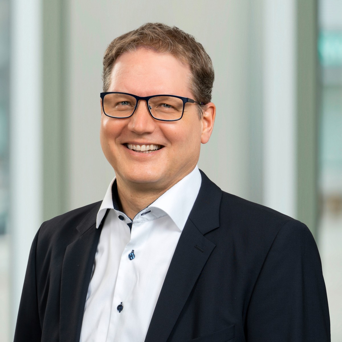 Portraitbild von Roland Teuscher