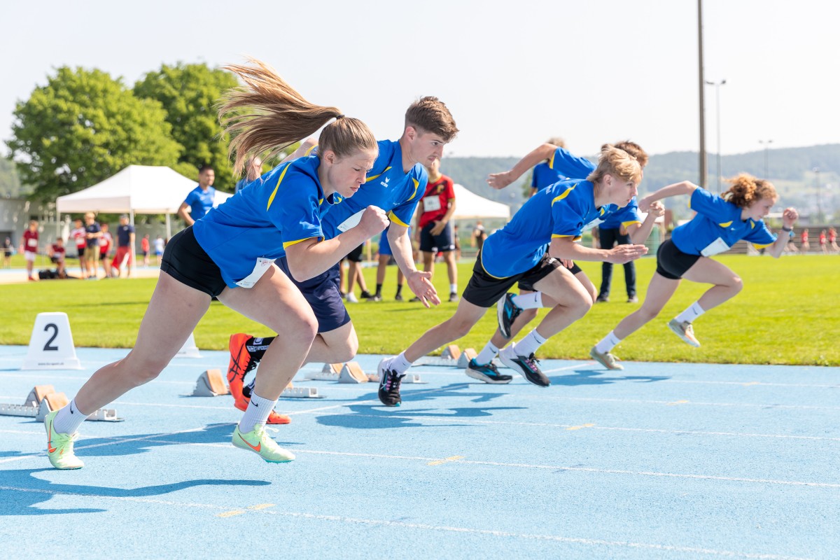 Schüler beim Sprint