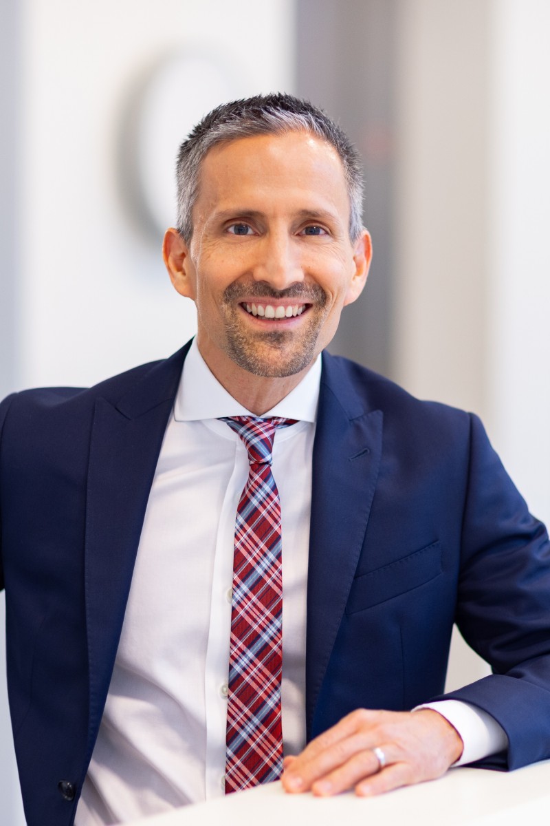 Portrait Dr. Dominik Wettstein