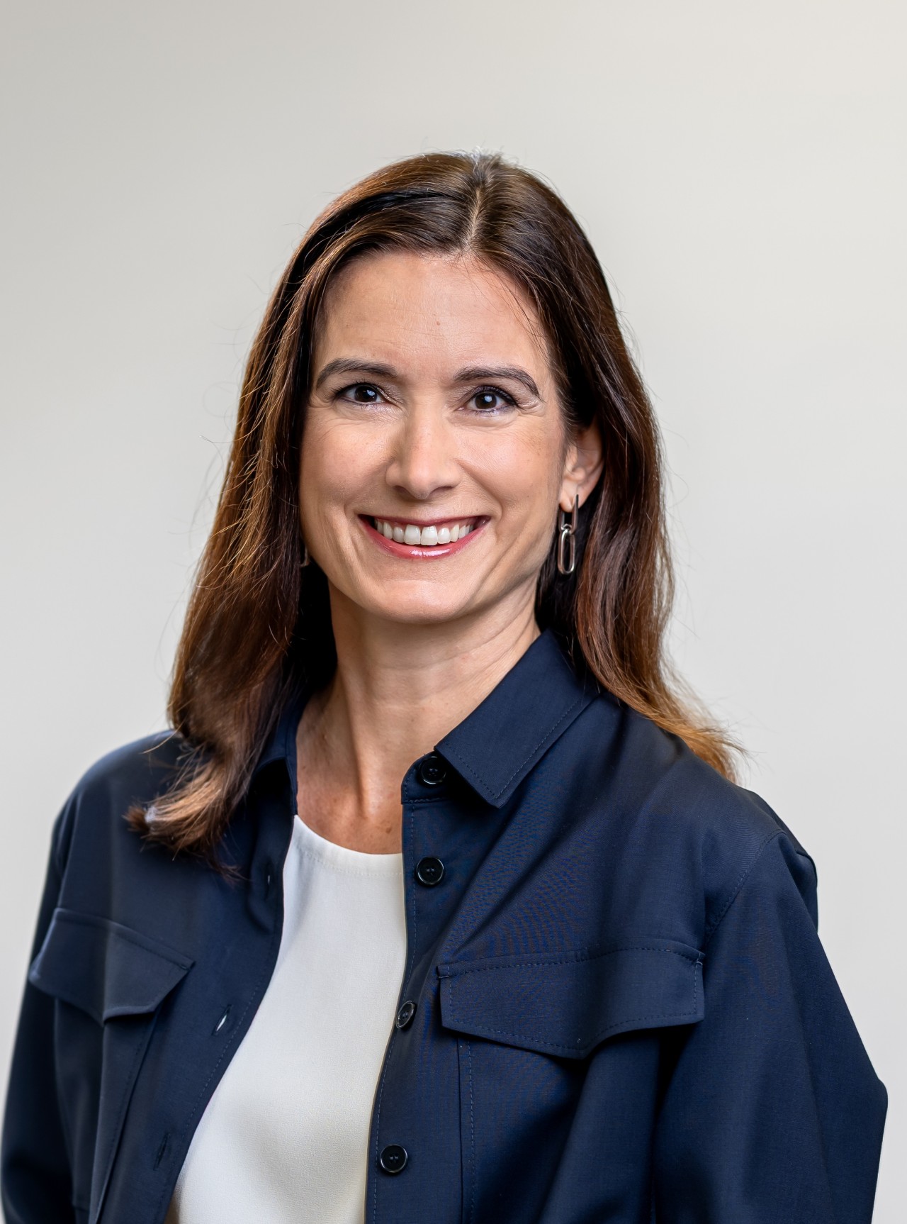 Portraitfoto Maja Riniker.