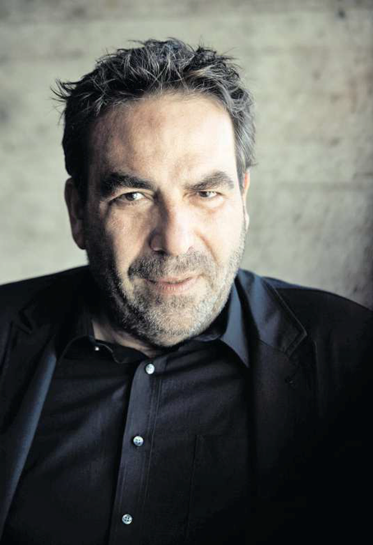 Portrait Damir Skenderovic.